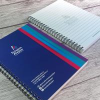 cuadernos anillados personalizados con logo