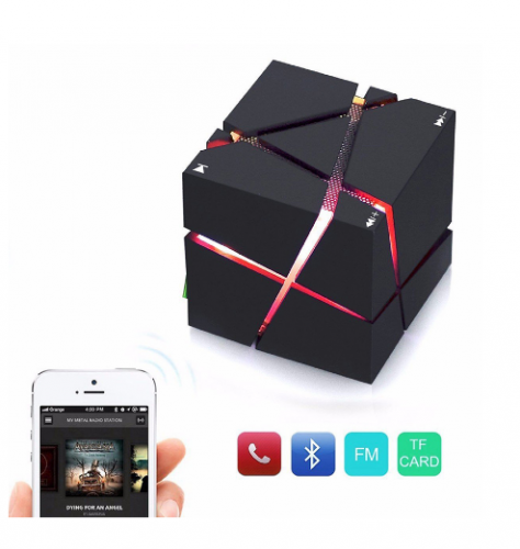 Parlante Portátil Bluetooth Cubo con Luces de Colores